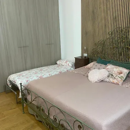 Casa Cri 몬도비